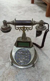 تلفن ثابت رومیزی