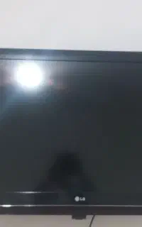 تلویزیون ۴۲ اینچ‌، LG