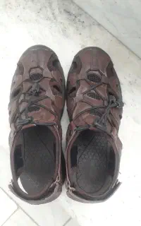 صندل مردانه