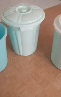 سطل حبوبات پلاستیکی