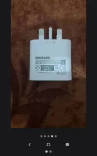 3 عدد شارژر و گوشی و فلش