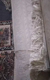 دوعدد فرش