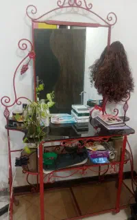 میز آرایش