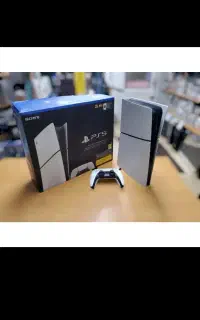 ps5 همراه با دوتا دسته