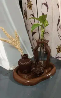 دکوری های سنگ مصنوعی وشمع های استوانه ای