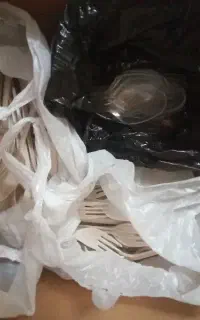 قاشق و چنگال و چاقو یکبارمصرف