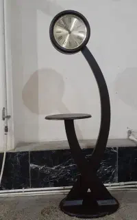 ساعت ایستاده