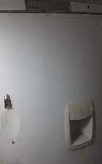 یخچال ۱۴ فوت با موتور نو تازه نصب شده. به شرط کار.