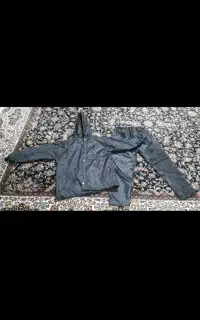 لباس بارانی ضد آب خز دار
