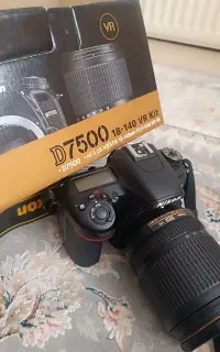 دوربین  فیلم برداری و عکاسی حرفه ای نیکن d7500
