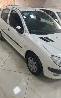 206 صندوقدار وی ۸