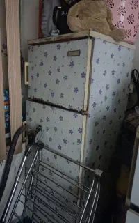 یخچال 12فوت جا دار سالم