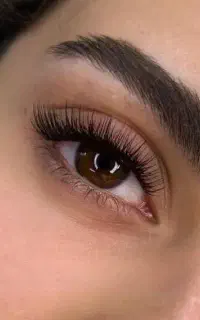 کاشت مژه تخصصی با بهترین متریال باکمترین قیمت