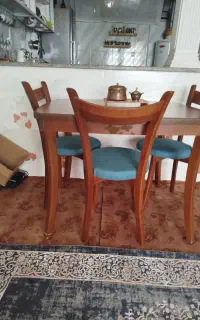 میز نهارخوری چهار نفره چوبی