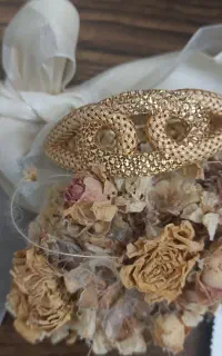 مقداری طلا جهت فروش