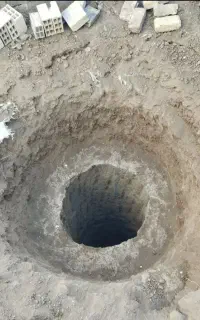 چاه کن  حرفه ای  و  مقنی