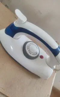 اتو مسافرتی بخار دار