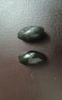 مهره یشم کهنه سنگ جذب ثروت با انرژی فراوان