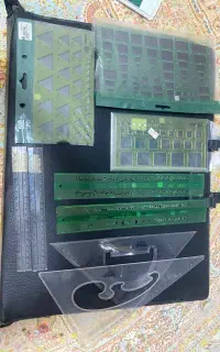 تعدادی خط کش معماری