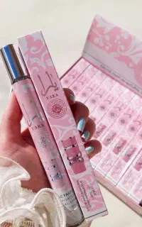 عطر یارا ۳۵ میل قلمی رایحه شیرین
