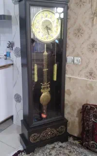 ساعت ایستاده