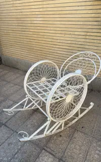 صندلی راک فلزی مدل گلبرگ