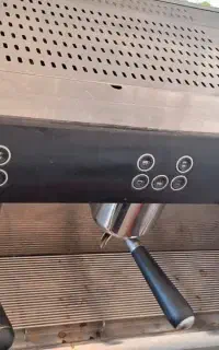 دستگاه قهوه ۳ گروپ