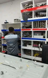تعمیرات تخصصی انواع تلویزیون های LED LCD