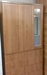 کمد با طراحی بی‌نقص، برای خانه‌ای بی‌نظیـر
