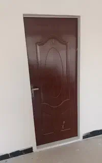 درب چوبی اتاق