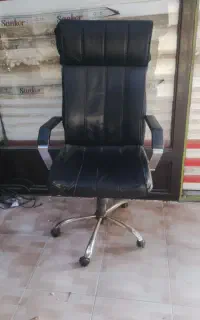 صندلی مدیریتی چرم