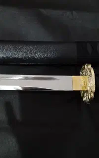 ۸ میل