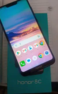 موبایل آنر 8c