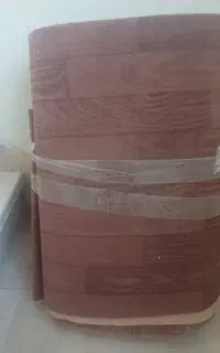 تعدادی موکت توسی ،قهوه ای و آبی موجود هست
