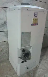 آبگرمکن دیواری، منبعی، گازی
