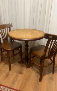 میز دو نفره