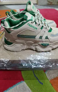 کفش اسپرت