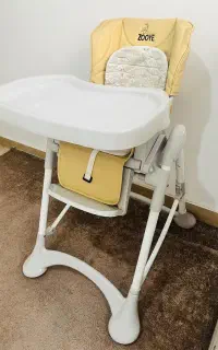 صندلی غذای کودک