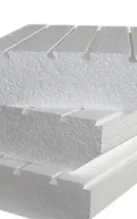 کارگر ماهر در کارگاه یونولیت