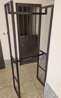 رگال آهنی،آویز لباس،چوب لباسی