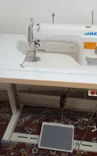 چرخ خیاطی جک در حد نو کارکرد خیلی جزیی
