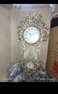 ساعت کاملا نو و آکبند