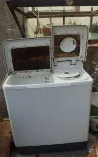 لباس شویی دوقلو