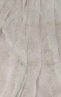 دو عدد پرده  نو و در حدنو بفروش میرسد