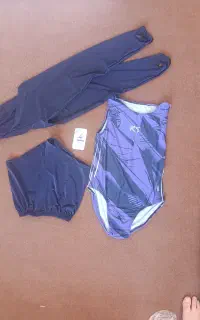 لباس ژیمناستیک