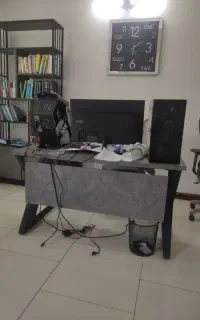 میز اداری مدرن با کمد