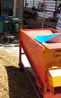 پوستگیر بادام در حد نو
