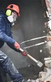 تخریب ساختمان