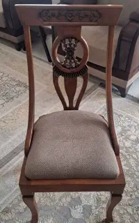 شش‌عددصندلی‌نو