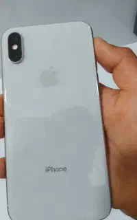 ایفون xs